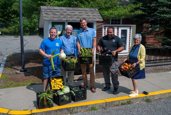 Sheriff's Office Makes A Donation to Shrewsbury Community Fridge